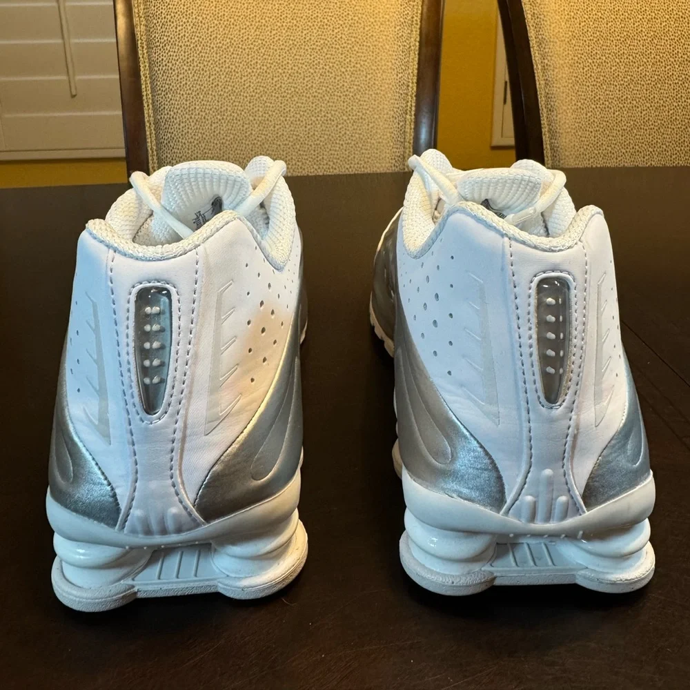 New Nike Shox R4 White Silver Sneaker Shoes Size US 12